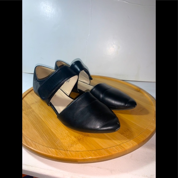 Bella Marie Shoes - Bella Marie Women Flats Shoes Sz 6.5